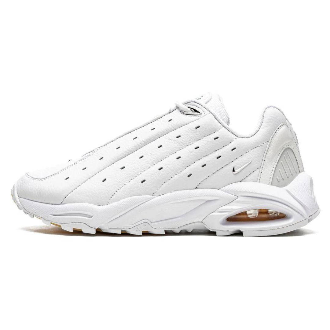 Zapatillas NOCTA Triple White Streetwear