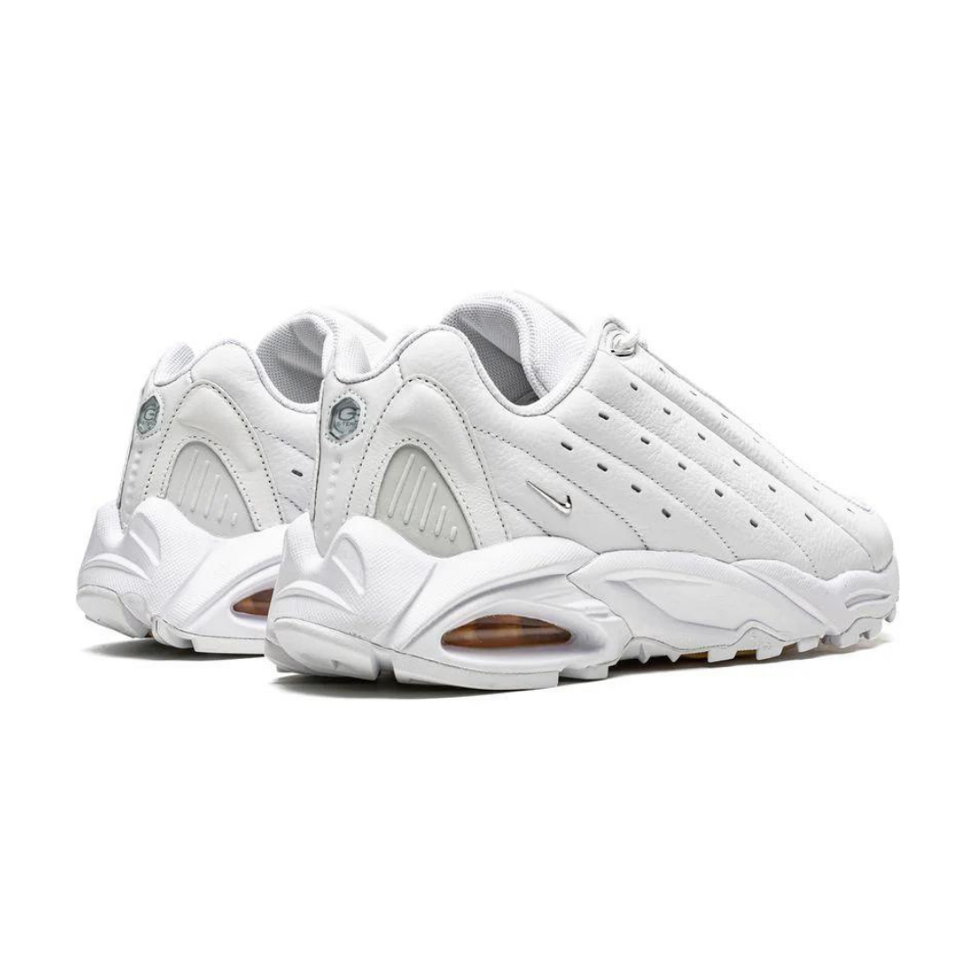 Zapatillas NOCTA Triple White Streetwear