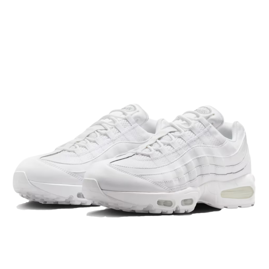 Zapatillas M95 Triple White Streetwear