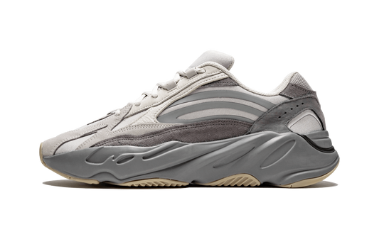 Zapatillas Adidas Yeezy Boost 700 Tephra Streetwear