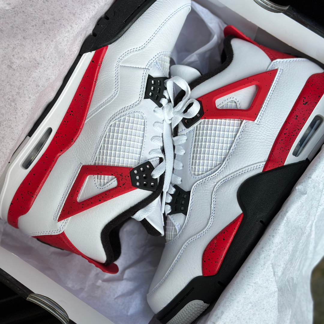 Zapatillas Nike Air Jordan 4 Retro Red Cement Streetwear