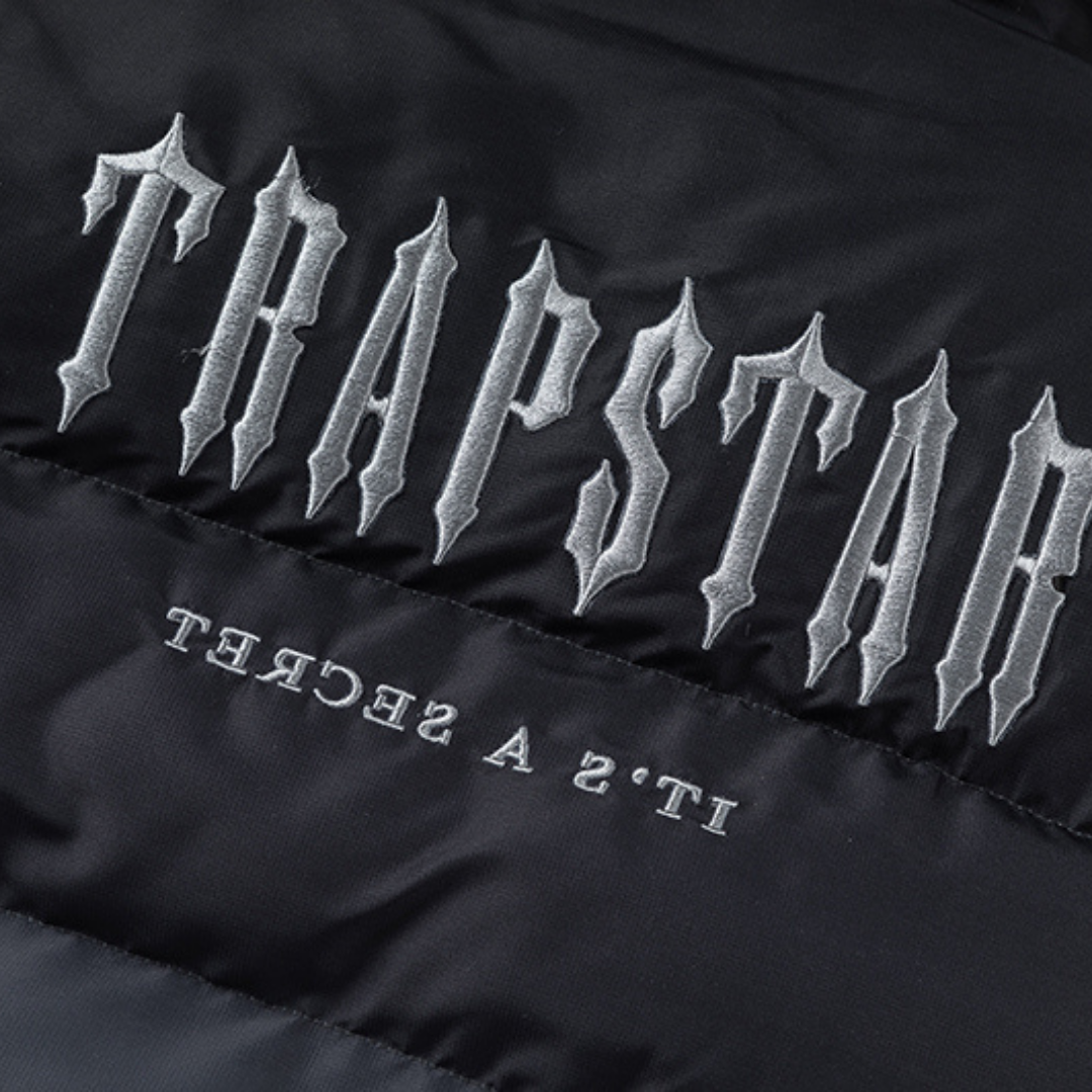 Chaqueta Trapstar Irongate Gradient Black Streetwear