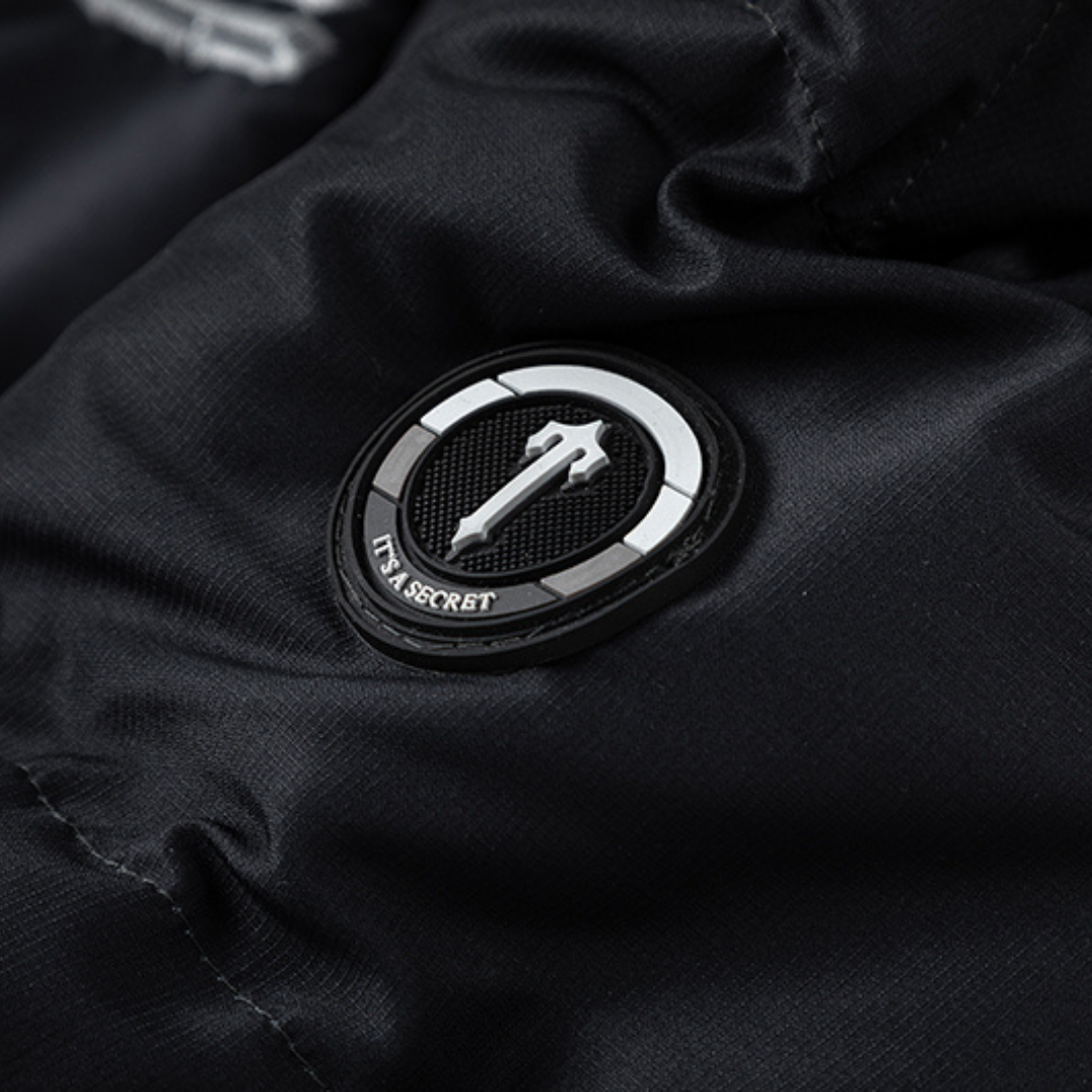 Chaqueta Trapstar Irongate Gradient Black Streetwear