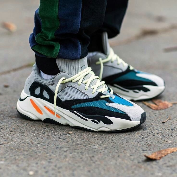 Zapatillas Adidas Yeezy Boost 700 V1 Wave Runner Streetwear