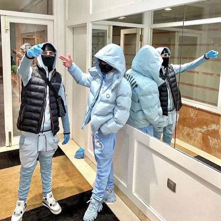 Chaqueta Trapstar Irongate Puffer Baby Blue Streetwear
