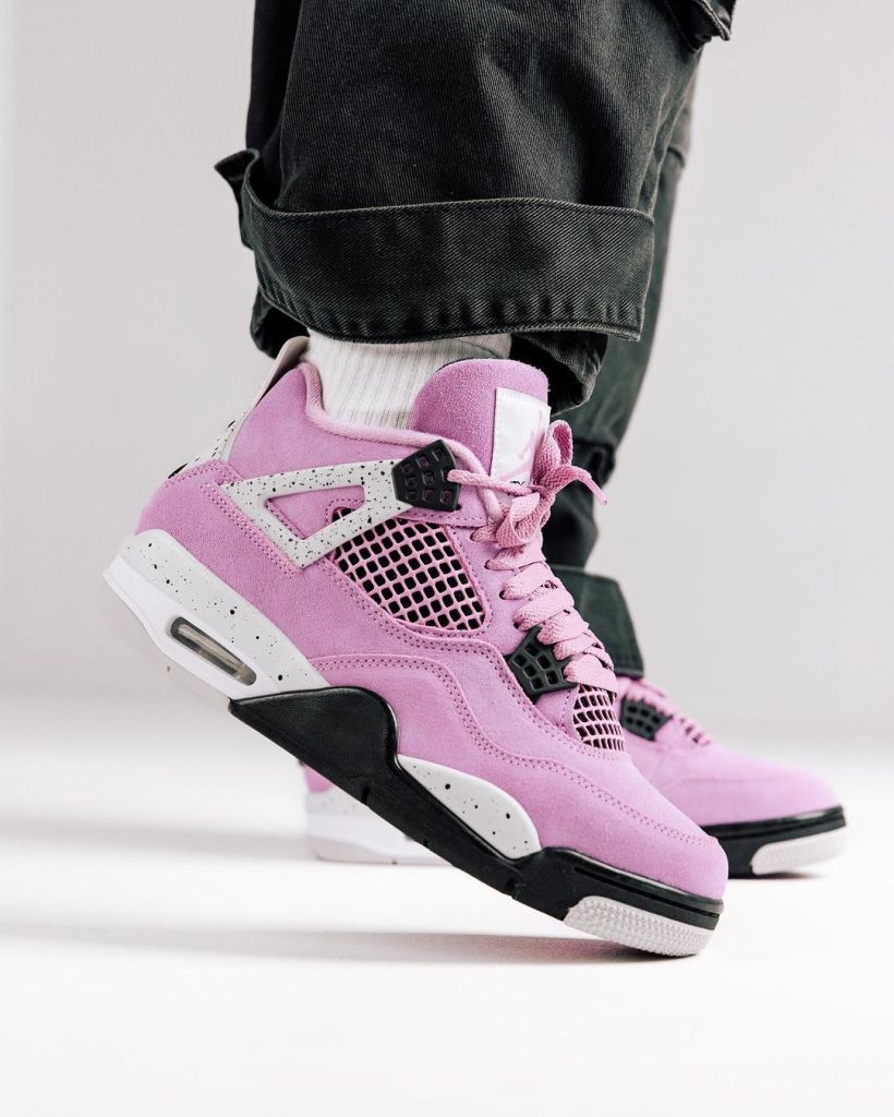 Zapatillas Air Jordan 4 Orchid Streetwear