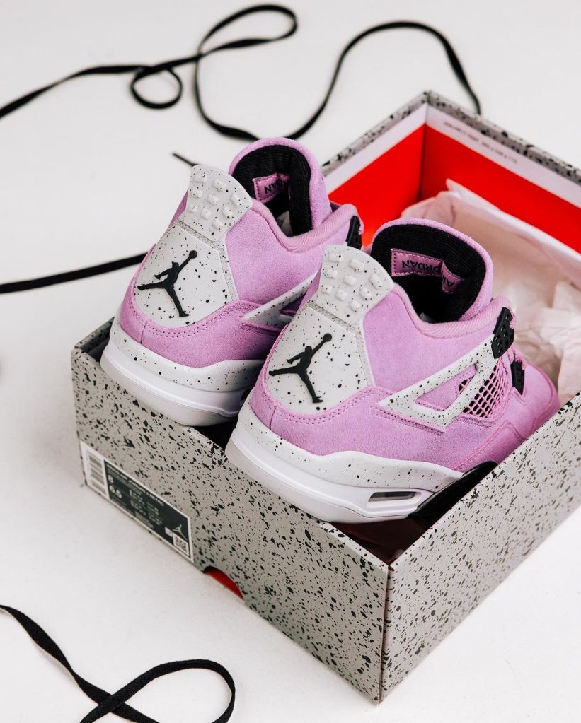 Zapatillas Air Jordan 4 Orchid Streetwear