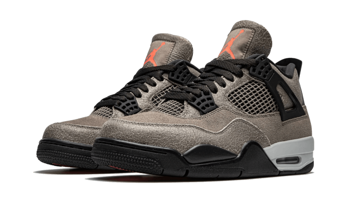 Zapatillas Air Jordan 4 Taupe Haze Streetwear