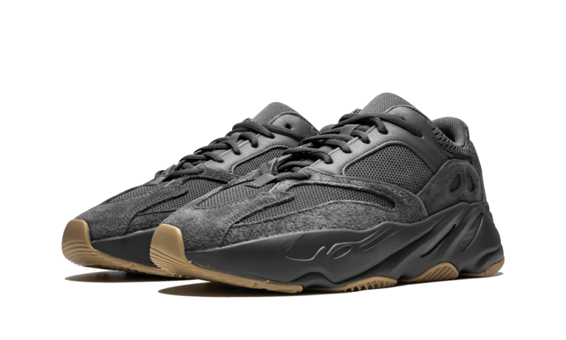 Zapatillas Adidas Yeezy 700 Utility Black Streetwear