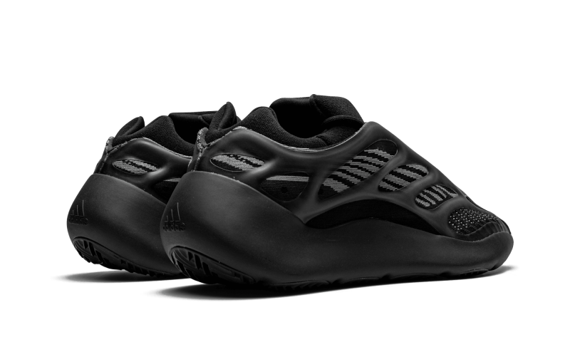 Zapatillas Adidas Yeezy 700 V3 Alvah Streetwear