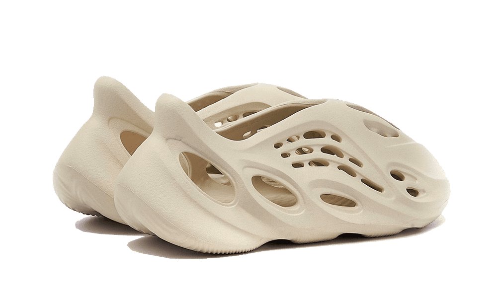 Zapatillas Adidas Yeezy Foam RNNR Sand Streetwear
